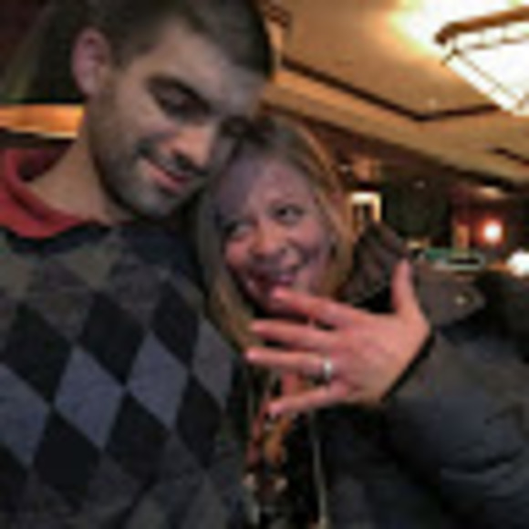 Meet your Posher, Danielle - Picture 1 of 1